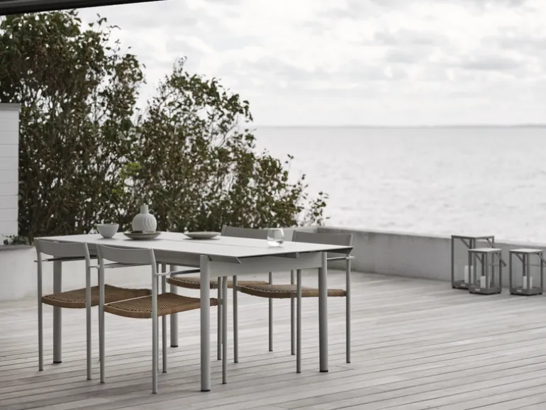 B45 matbord Light Grey