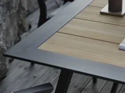 Chios matbord Svart/teak