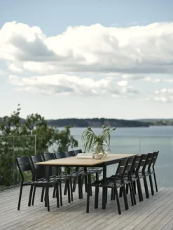 Naos matbord Svart/teak