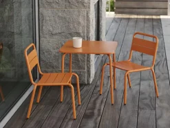 Nera barnbord Orange