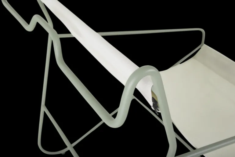 Poul Chair loungefåtölj Dusty Green/Vit